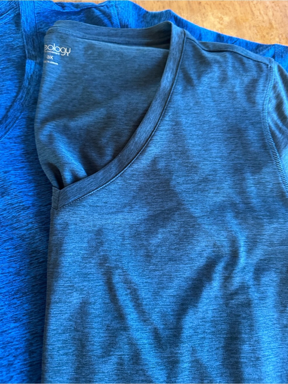 Ideology three tops lot purchase 3x - Picture 8 of 9